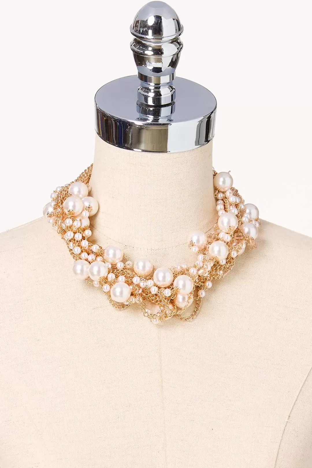 Cato Necklaces | Clustered Pearl Short Necklace