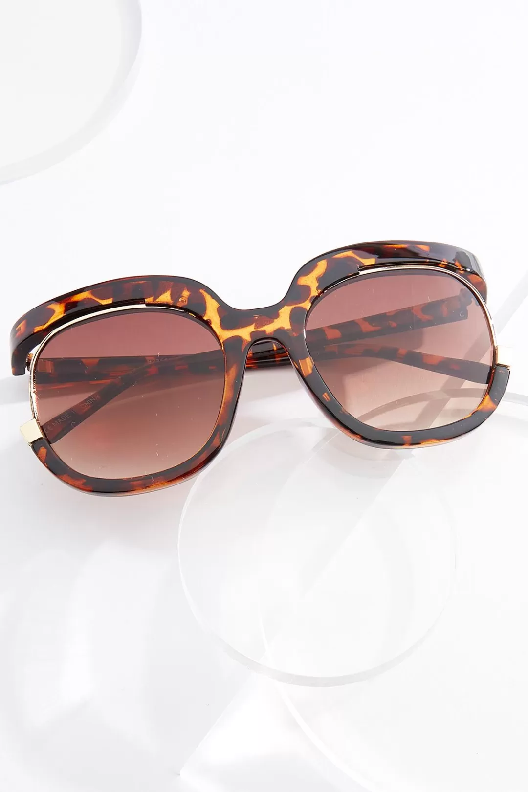 Cato Sunglasses | Cutout Side Tortoise Sunglasses