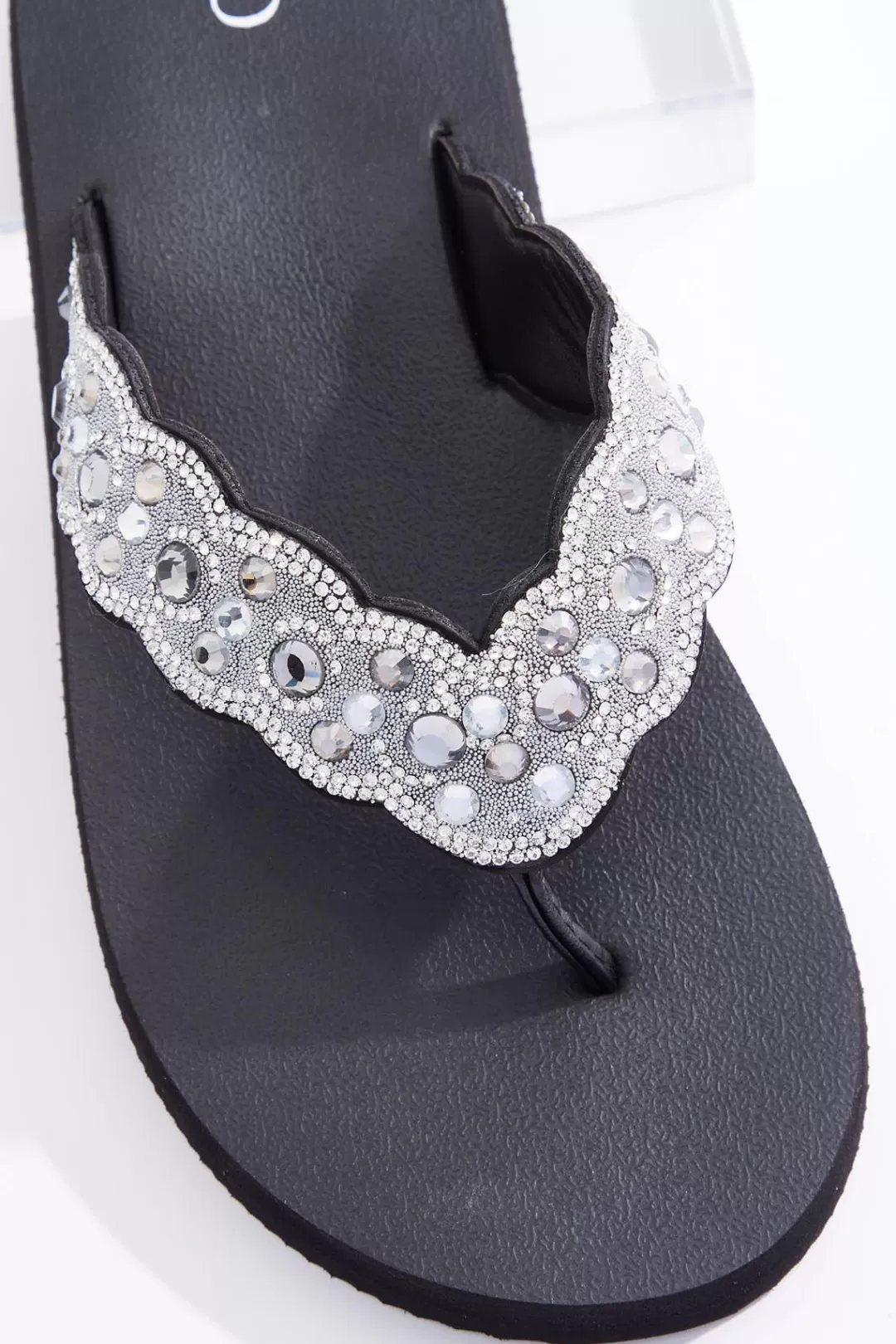 Cato Sandals | Embellished Scallop Strap Flip Flops