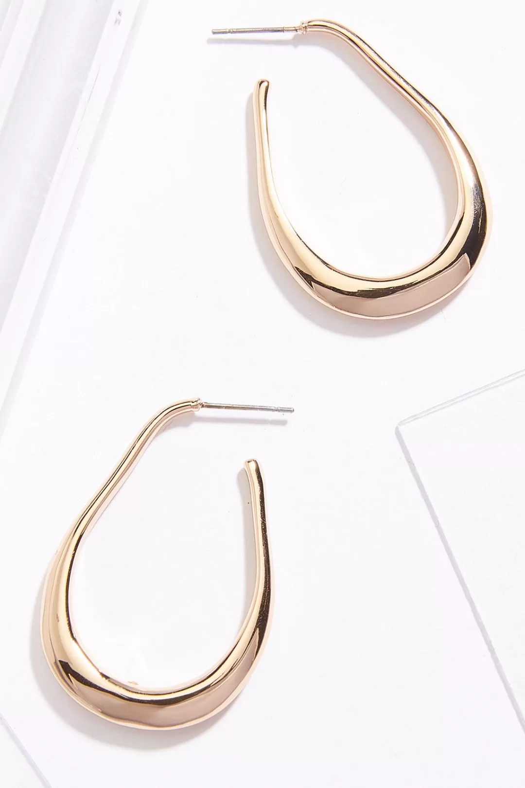 Cato Earrings | Oval Hoop Earrings