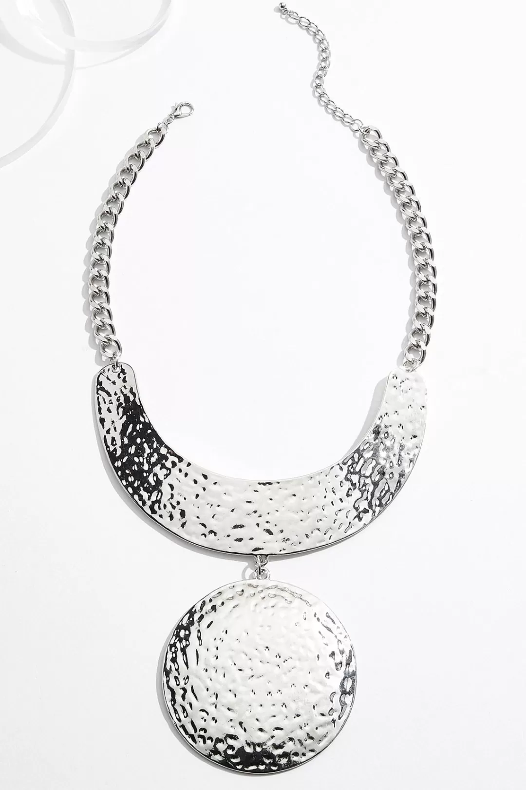 Cato Necklaces | Hammered Pendant Short Necklace