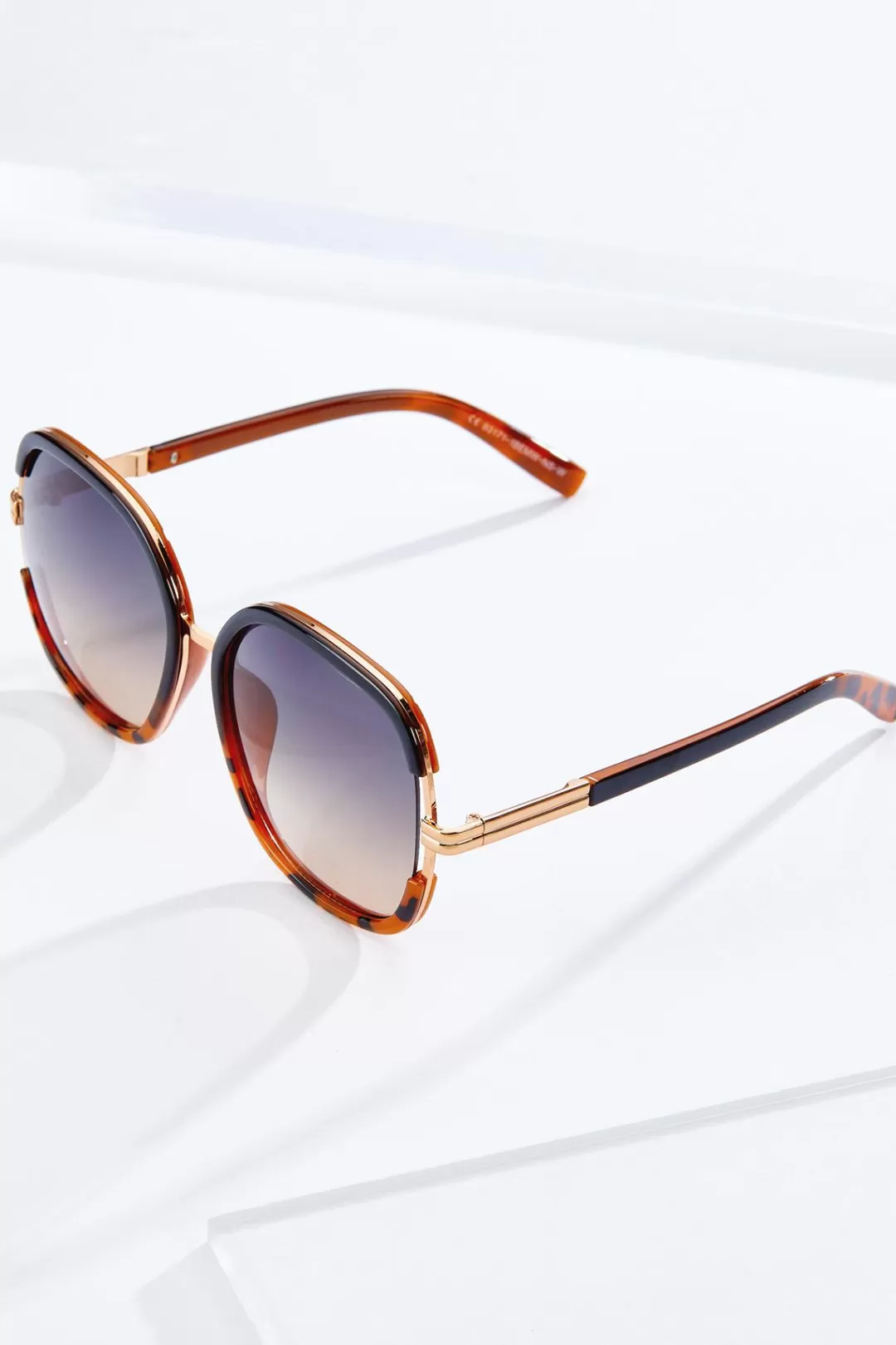 Cato Sunglasses | Leopard Plastic Round Sunglasses