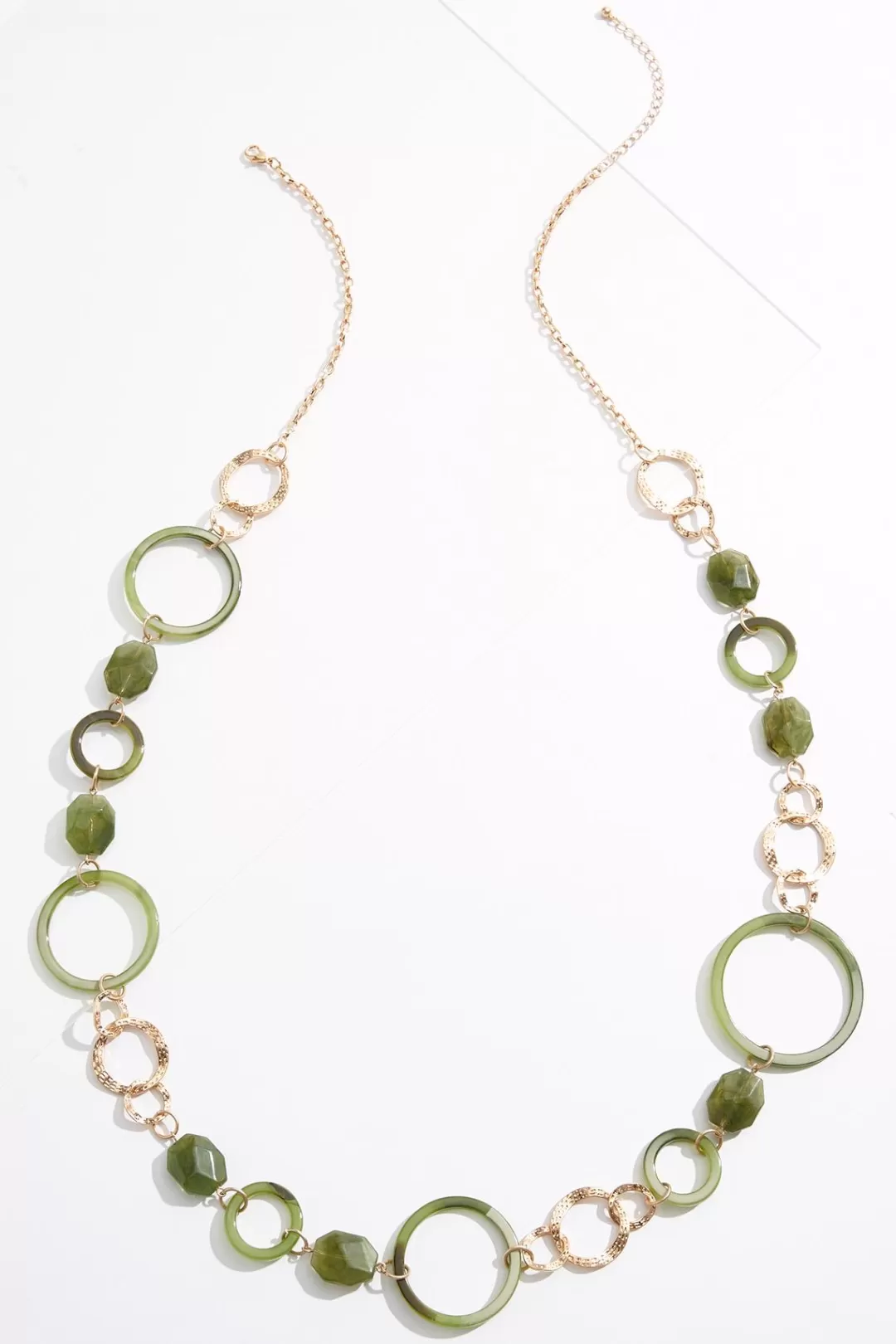 Cato Necklaces | Lucite Cutout Circle Link Necklace