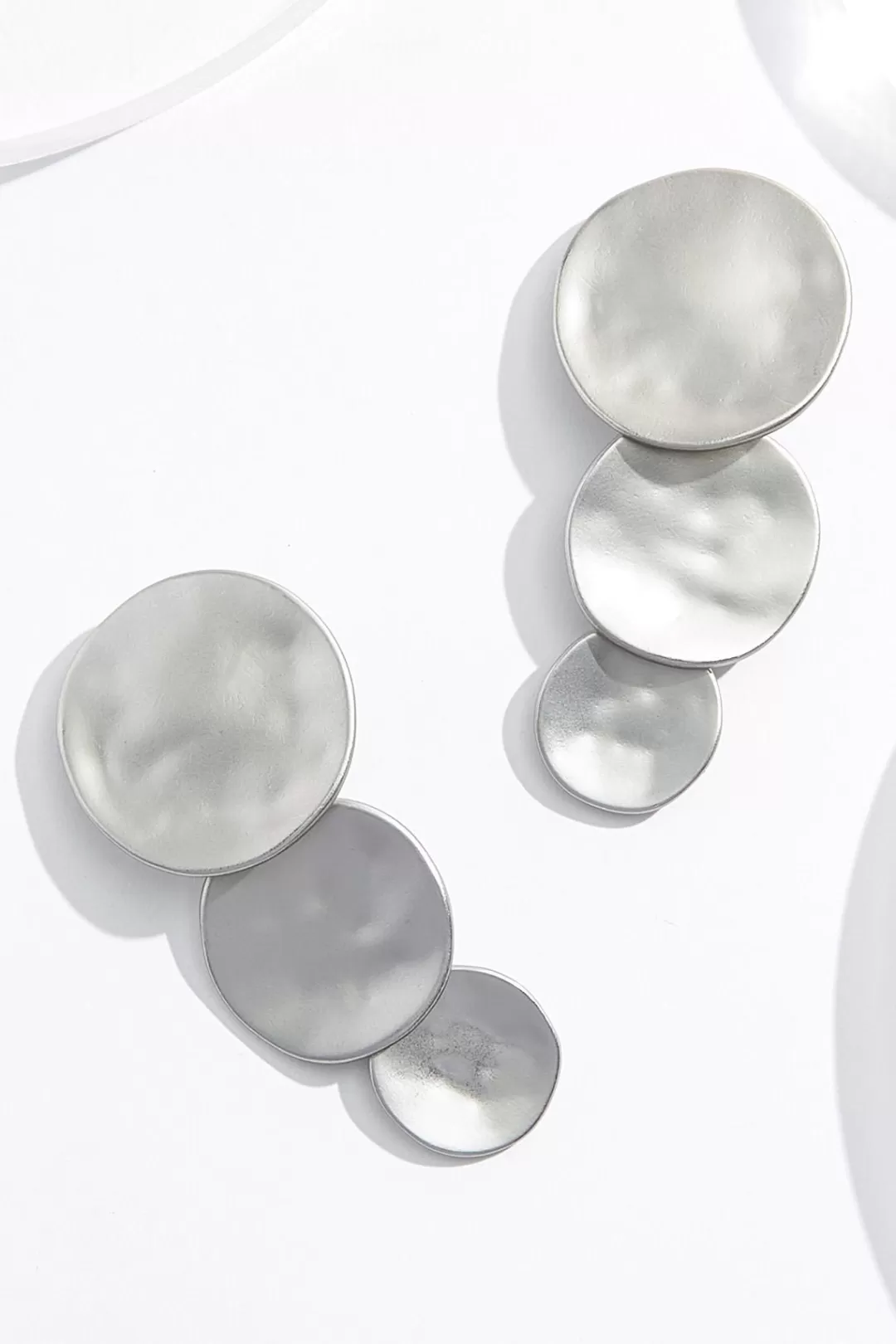 Cato Earrings | Matte Silver Circle Clip- On Earrings