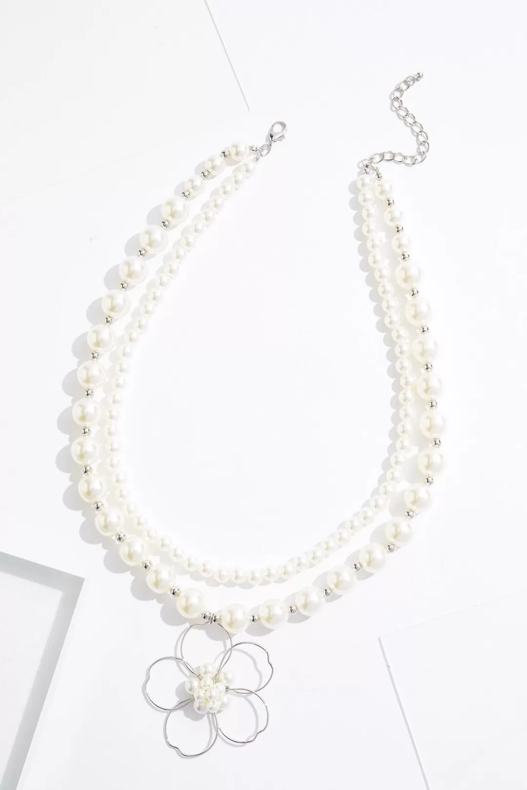 Cato Necklaces | Pearl Layer Flower Pendant Necklace