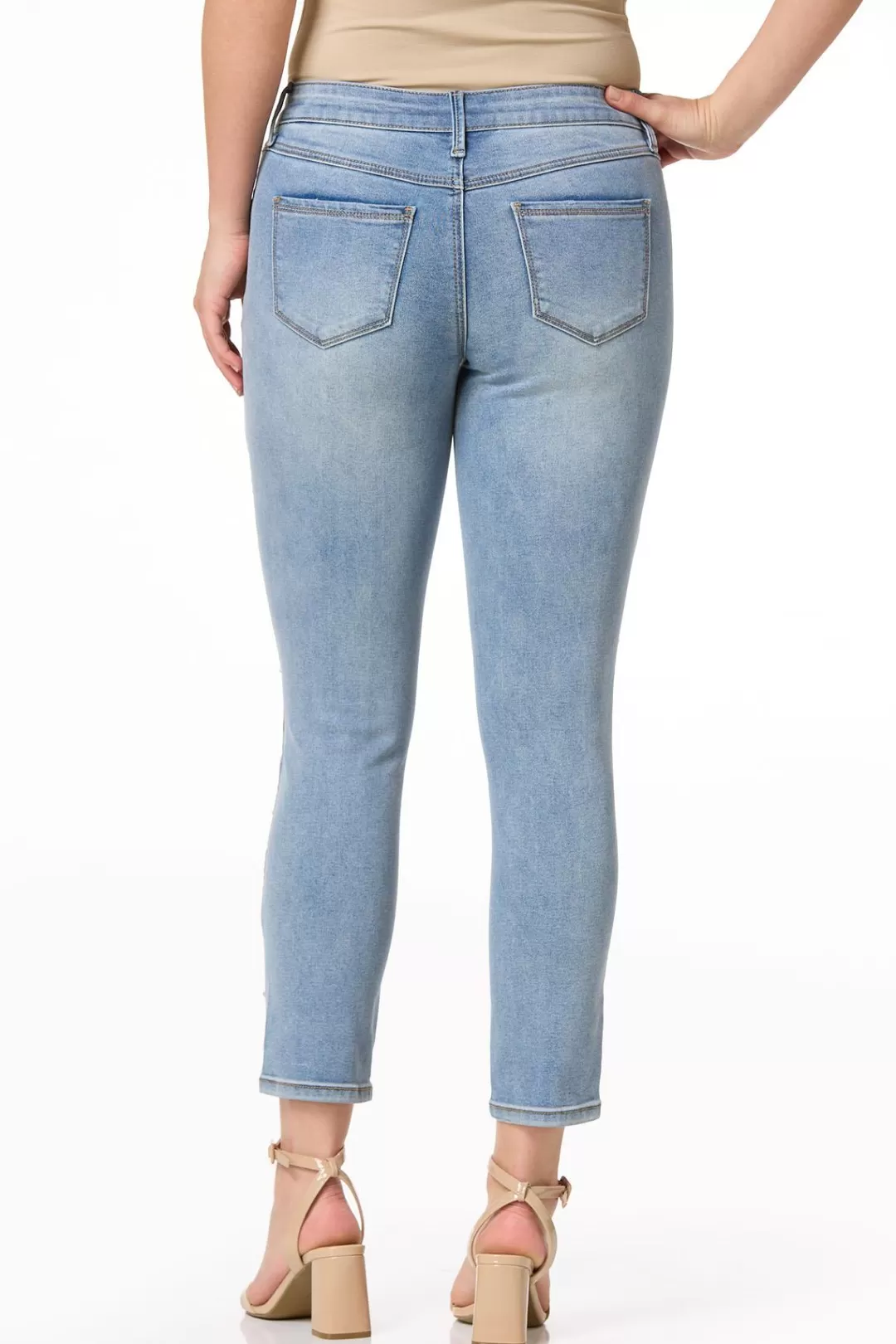 Cato Petites | Jeans | Petite Floral Embroidered Pearl Ankle Jeans