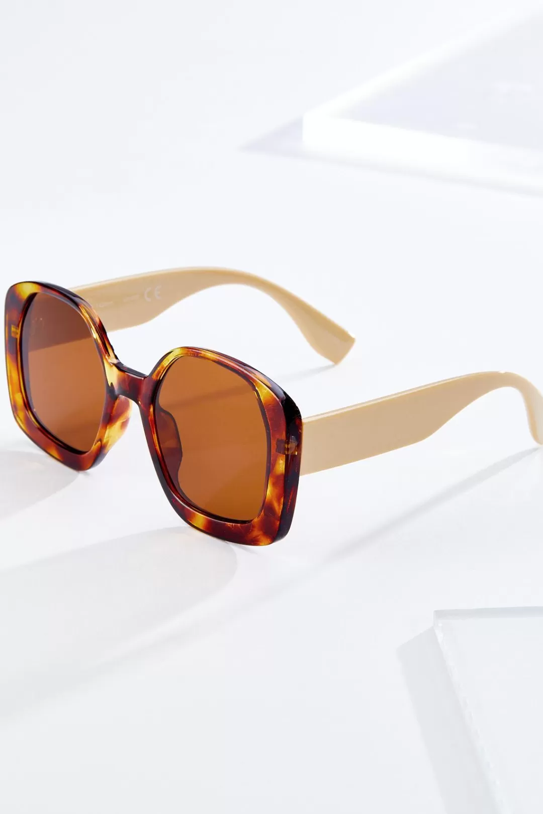 Cato Sunglasses | Square Tort Oversized Sunglasses